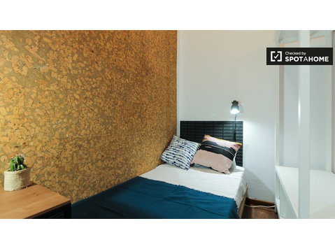 Kiralık oda 7 yatak odalı daire L'Esquerra de l'Eixample - Kiralık