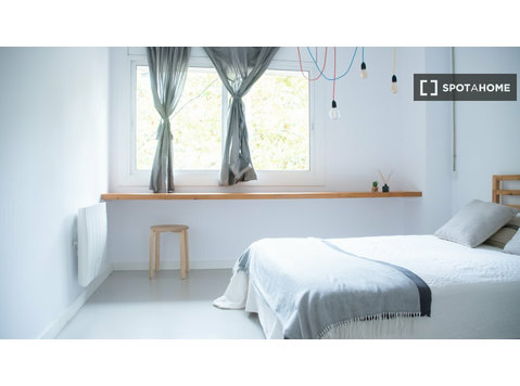 Habitaciones en alquiler en el apartamento de 8… - Alquiler