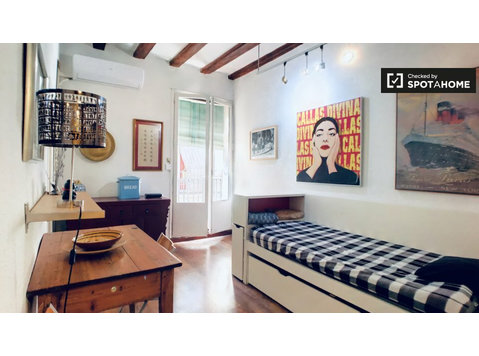 1-bedroom apartment for rent in El Raval, Barcelona - Квартиры