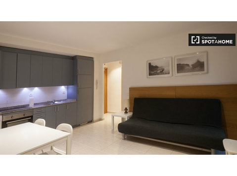 Barri Gotic Barcelona kiralık 2 odalı daire - Apartman Daireleri