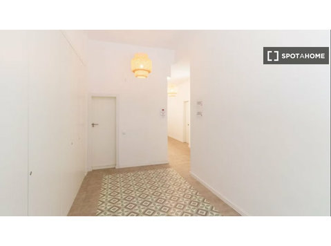 Appartamento con 2 camere da letto in affitto a Ciutat… - Appartamenti