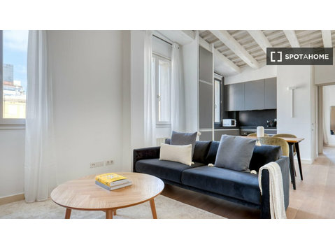 Eixample'de kiralık 2 odalı daire, Barselona - Apartman Daireleri