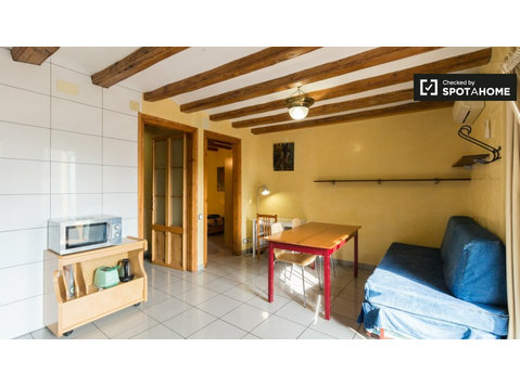 2-bedroom apartment for rent in El Raval, Barcelona - アパート
