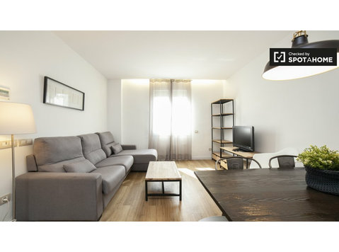 Apartamento de 2 dormitorios en alquiler en El Raval,… - Pisos