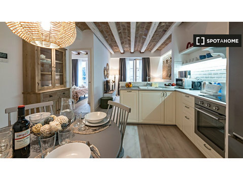 2-bedroom apartment for rent in Sant Pere, Barcelona - Asunnot