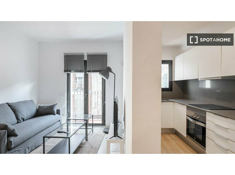 Appartement 2 chambres à louer à Sants, Barcelone - Appartements