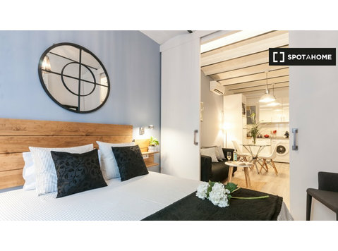 appartement de 2 chambres à louer à Vila de Gràcia,… - Appartements