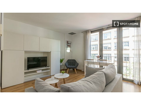 2-bedroom apartment for rent in la Sagrada Familla - Apartments