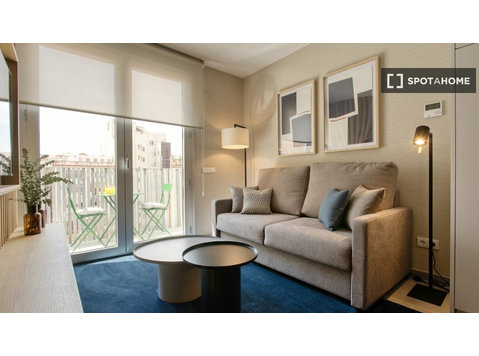 Apartamento de 2 quartos para alugar no centro de Barcelona - Apartamentos
