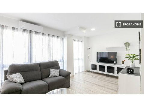 Apartamento de 2 quartos para alugar em Gracia Nova,… - Apartamentos