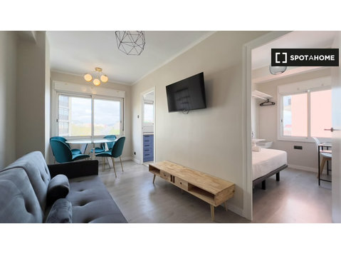 Appartamento con 3 camere da letto in affitto a Barcellona,… - Appartamenti