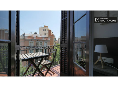 Appartement de 3 chambres à louer à l'Eixample, Barcelone - Appartements