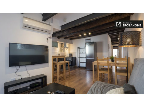 Apartamento de 3 quartos para alugar em El Raval, Barcelona - Apartamentos