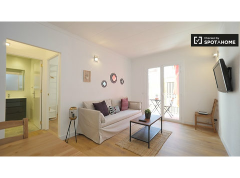 3-bedroom apartment for rent in L'Hospitalet de Llobregat. - อพาร์ตเม้นท์