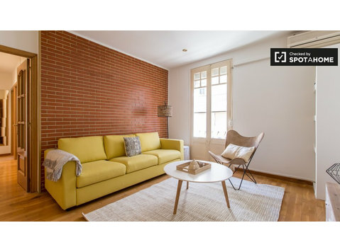 3-pokojowe mieszkanie do wynajęcia w L'Hospitalet de… - Mieszkanie