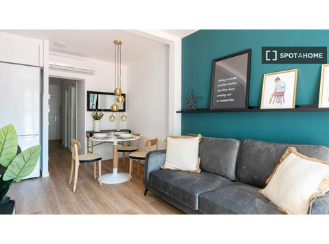 Appartamento con 3 camere da letto a Les Corts, Barcellona - Appartamenti