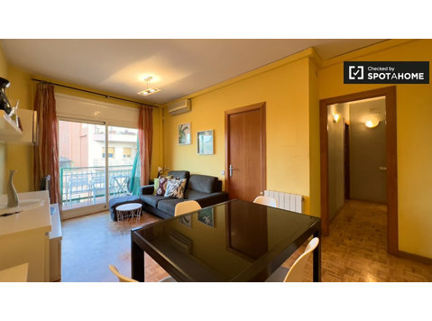 Appartamento con 3 camere da letto in affitto a Sant… - Appartamenti