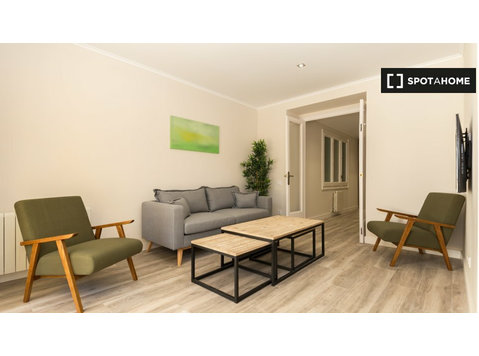 Appartement de 3 chambres à louer à Sant Gervasi, Barcelone - Appartements