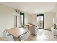 3 bedroom apartment in the center of Barcelona - اپارٹمنٹ