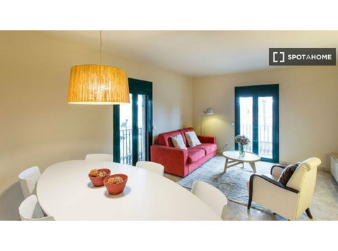 Barselona'nın merkezinde 3 yatak odalı daire - Apartman Daireleri