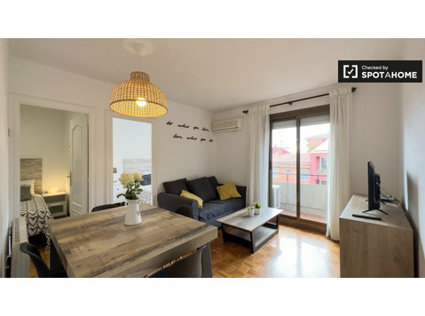 3-bedrooms apartment for rent in La Salut, Barcelona - Квартиры