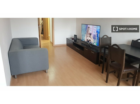4-bedroom apartment for rent in Barcelona - شقق