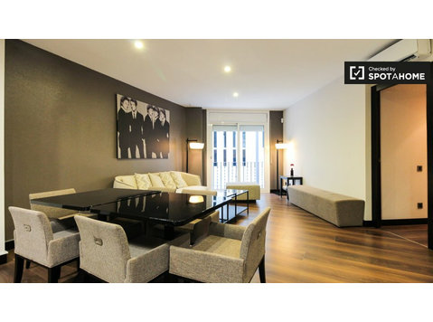 Appartement 4 pièces à louer à Ciutat Vella, Barcelone - Appartements