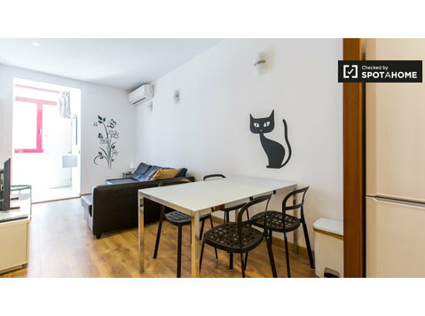 Apartamento de 4 dormitorios en Poblenou, Barcelona - Pisos