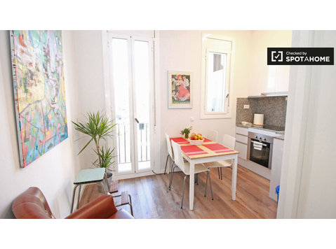 Helle 2-Zimmer-Wohnung zu vermieten - Sant Antoni, Barcelona - Wohnungen