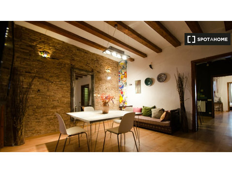 Chill 2-Zimmer-Wohnung zur Miete in Barri Gòtic, Barcelona - Wohnungen