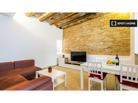 Confortable appartement de 2 chambres à louer à Gràcia,… - Appartements
