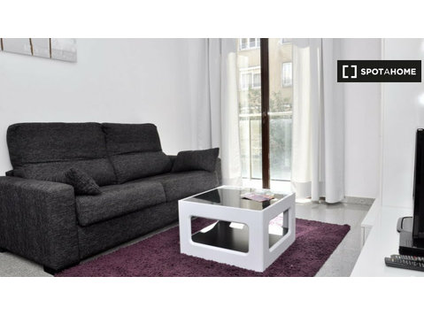 Elegancki 1-pokojowy apartament do wynajęcia w Gràcia w… - Mieszkanie