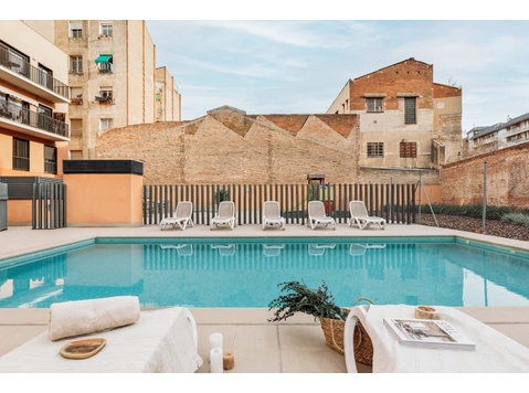 Falco - 2 bedrooms with shared pool in Les Corts - Apartamentos