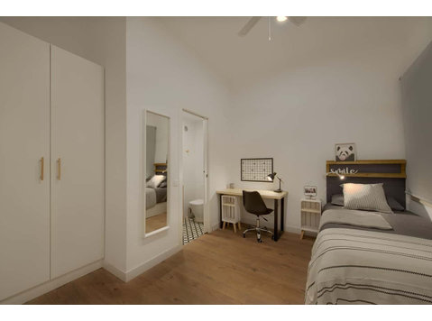 Habitación individual con baño (BLM335_PR.03_H06) - 公寓