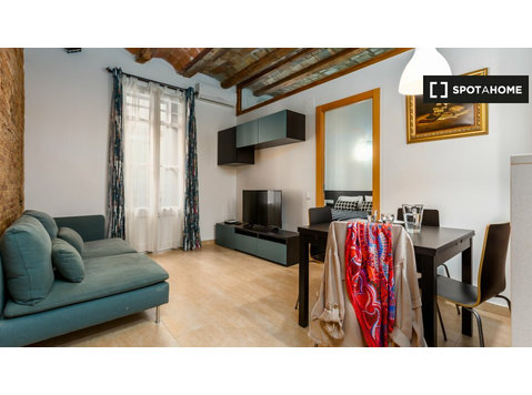 Bel appartement 1 chambre à louer à Grácia, Barcelone - Appartements