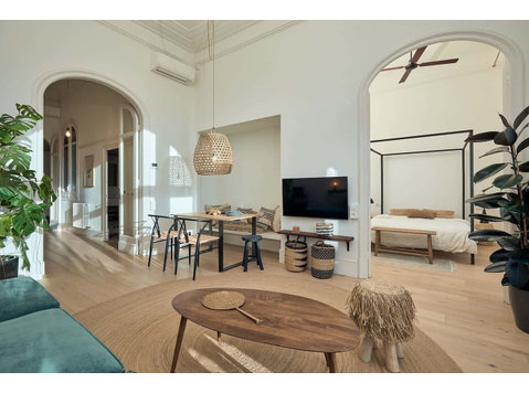 Sapo - 2 bedrooms in Eixample Dreta - Apartments
