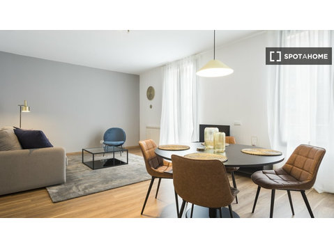 Studio-Apartment zu vermieten in Barcelona - Wohnungen