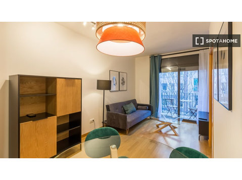 Studio apartment for rent in Eixample, Barcelona - Korterid
