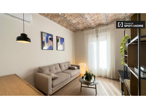 Studio apartment for rent in El Putxet I El Farr, Barcelona - Apartments