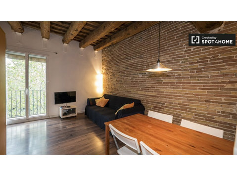 Studio apartment for rent in El Raval, Barcelona - Korterid