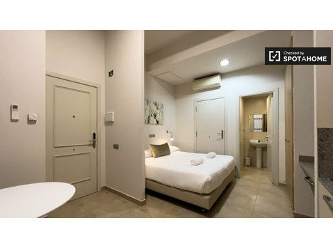 Studio apartment for rent in Sants, Barcelona - Appartements