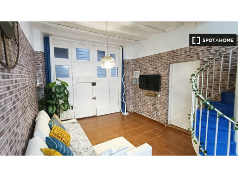 Studio zu vermieten, Sant Pere Santa Caterina Barcelona - Wohnungen