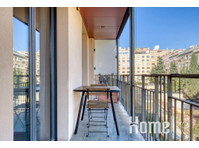 Terrific La Bonanova 2br w/ doorman & rooftop pool - Apartman Daireleri