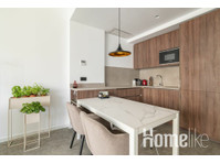 Wonderful 2 bedroom apartment in the heart of Barcelona - Апартаменти