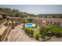Flatio - all utilities included - Casa Roser close to the… - À louer