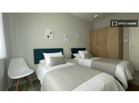 Room for rent in 4-bedroom apartment in San Paulo, Vigo - Za iznajmljivanje