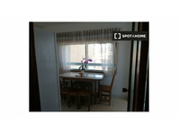 Vigo'da 3 yatak odalı dairede kiralık oda - Apartman Daireleri
