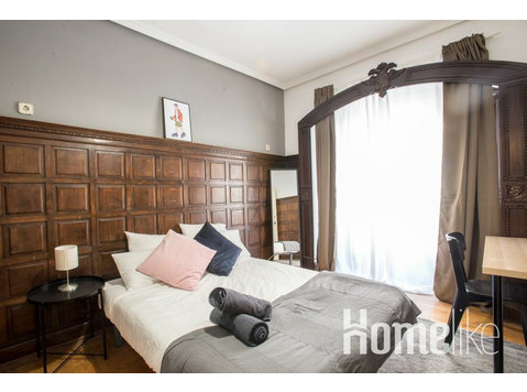 Private Room in Centro, Madrid - Stanze