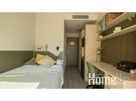 Standard Single Room in Residence - Flatshare