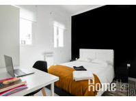 Standard room in coliving building - Stanze